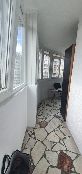 Titulescu, Piata Victoriei,